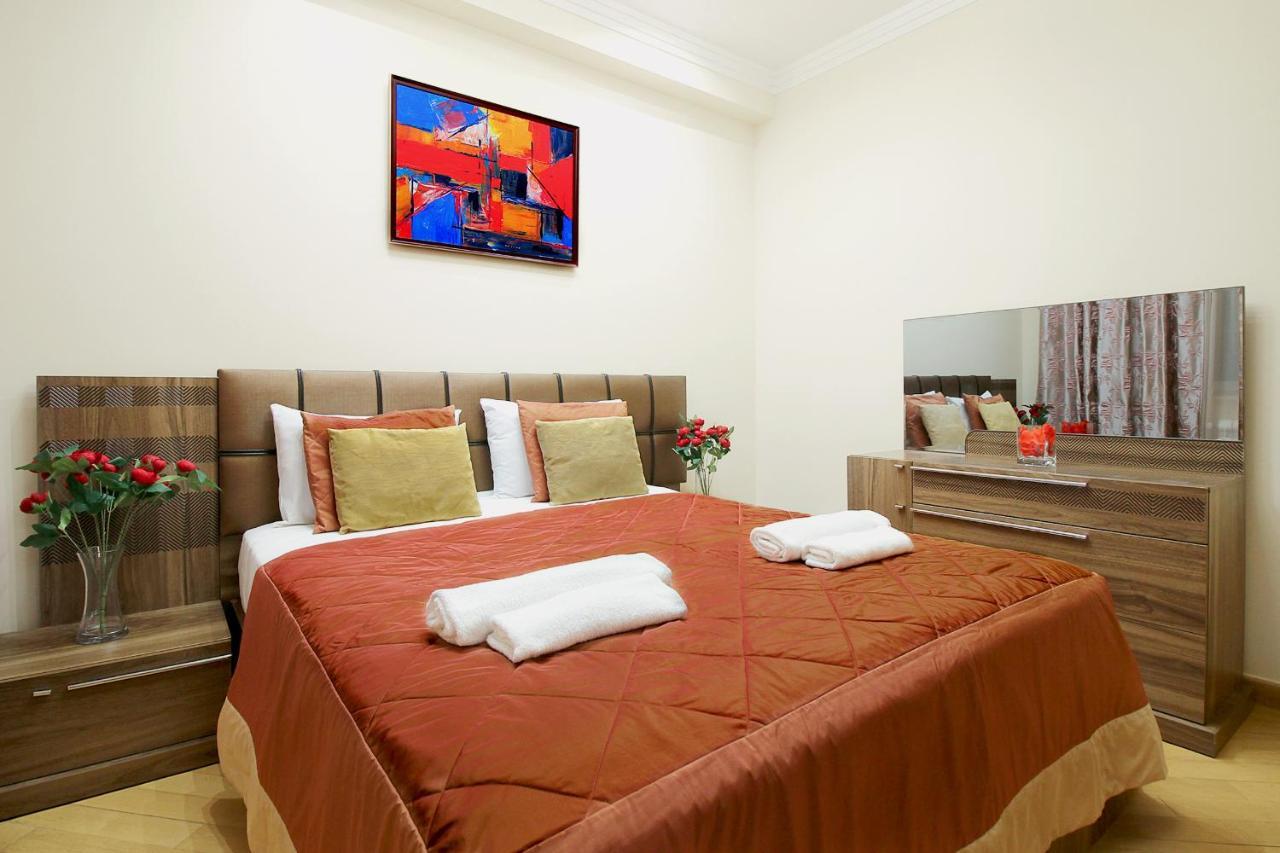 3 Bedroom Apartment Near Republic Square Ереван Екстериор снимка